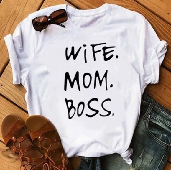 🌸 White Wife. Mom. Boss. Short Sleeve T- Shirt - Picture 1 of 3